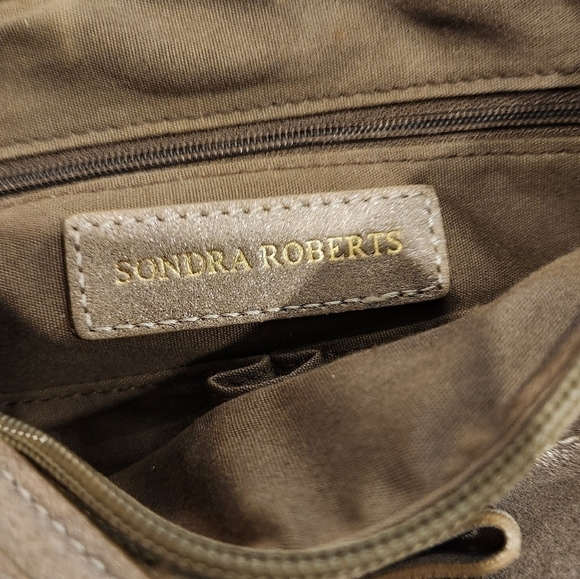 Sondra Roberts Bronze Metallic Bow detail purse Suede Fringe Thick strap - Picture 5 of 8